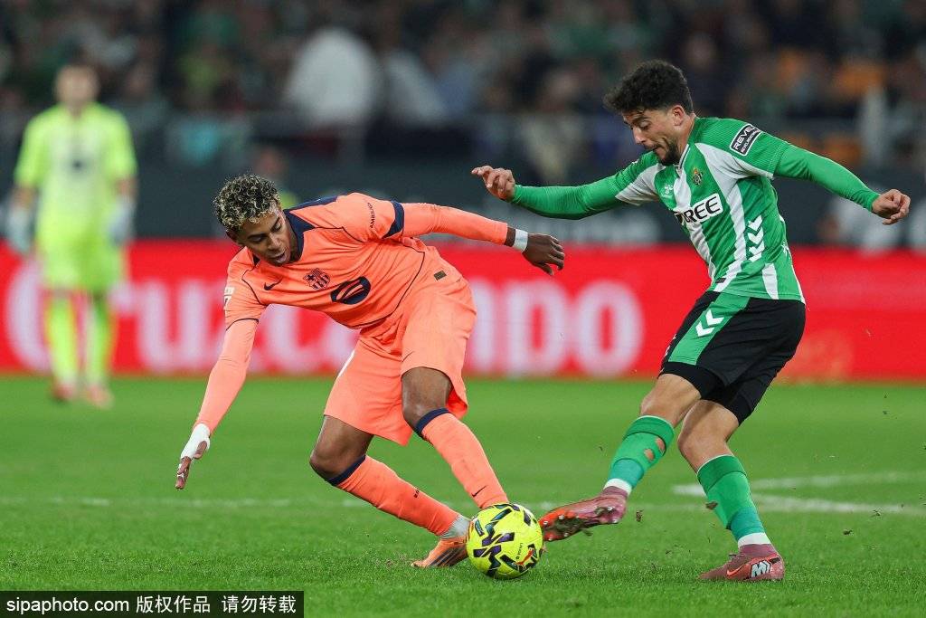 穆里奇包办全部进球！当选西甲1月最佳球员的背后故事